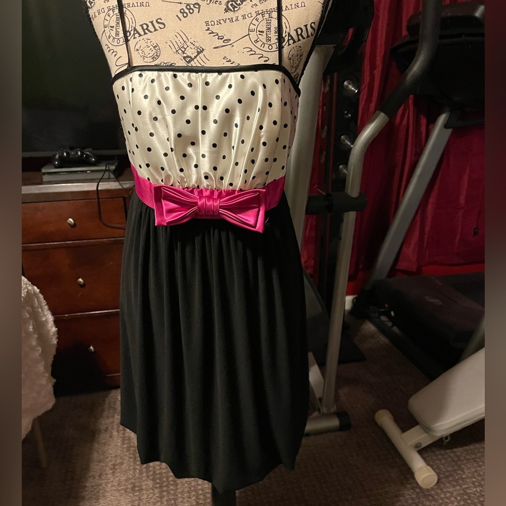 Jessica Mc Clintock Juniors homecoming/dance dress